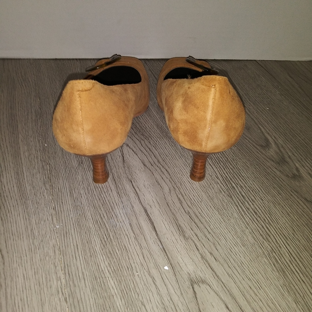 Rust Pump - Picture 6 of 9